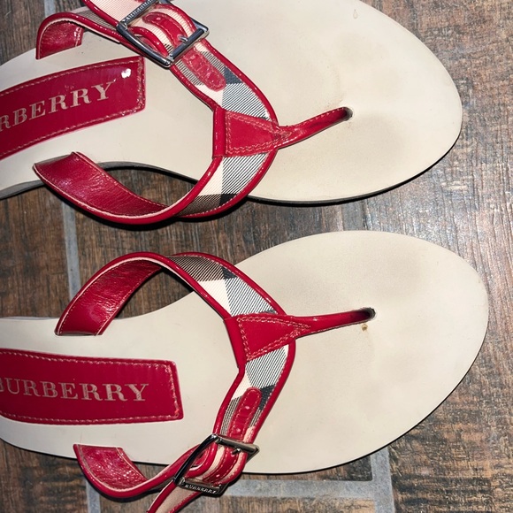 Burberry Sandals Women Size 41 Red US size 10.5 - Picture 2 of 12